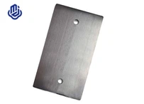 Plat Benih Selamat Titanium Tersuai