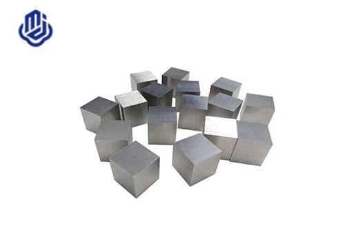 Kiub Tungsten Tulen