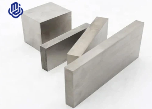 Blok Titanium
